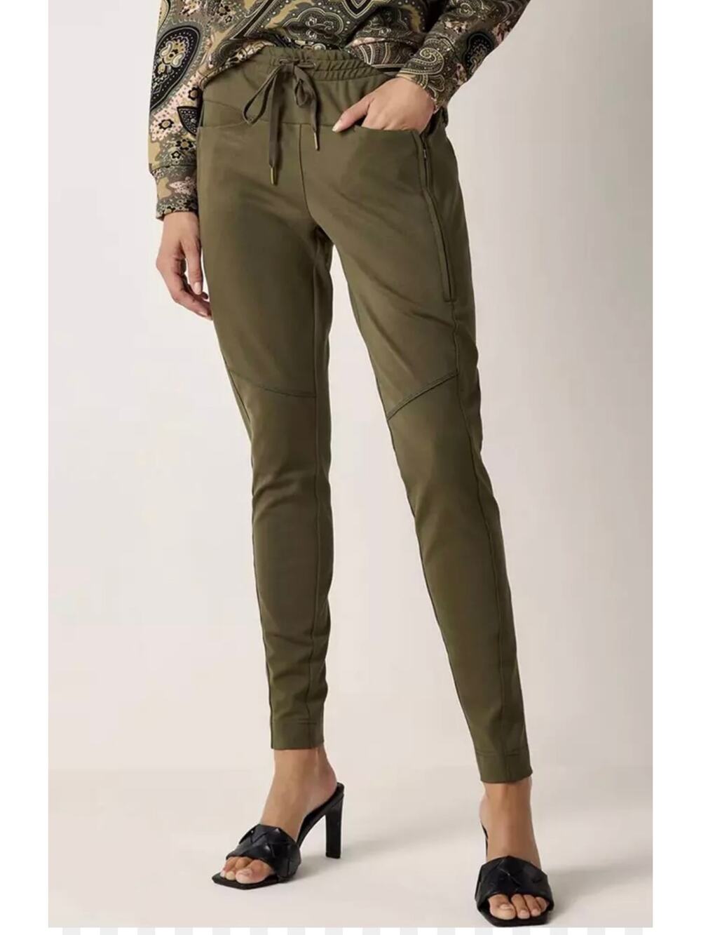 Summum Punto Milano Sporty Jogger Trousers in Khaki Green. Size 36 or 0 US